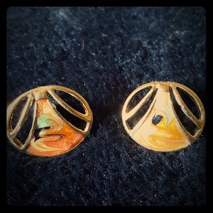 Oval earrings with enamel inlay